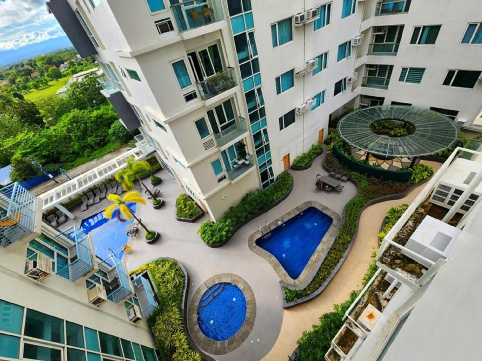 Megaworld Furnished Studio Near Mall/Marriott/Icc Iloilo City Dış mekan fotoğraf